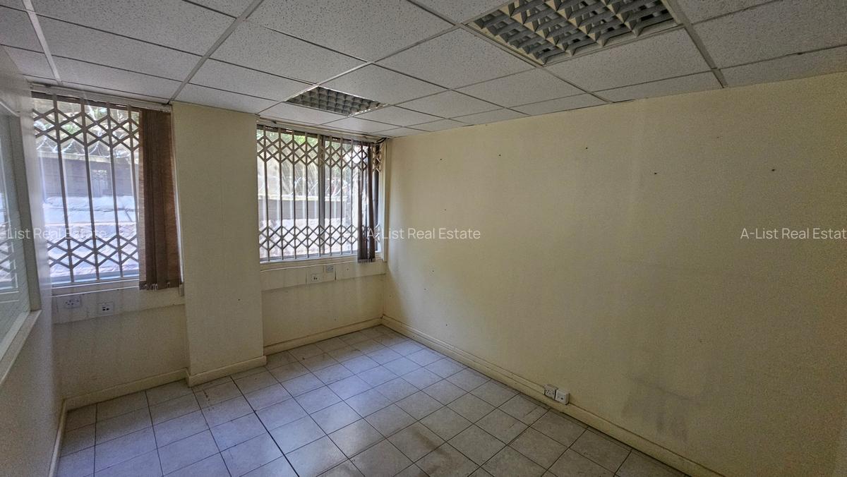 2,400 ft² Commercial Property with Fibre Internet at Peponi Road - 14
