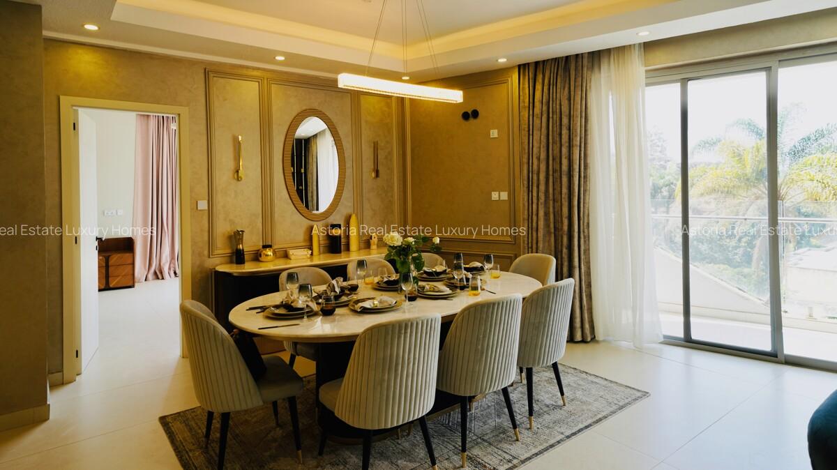 4 Bed Apartment with En Suite at 2026-510 - 17