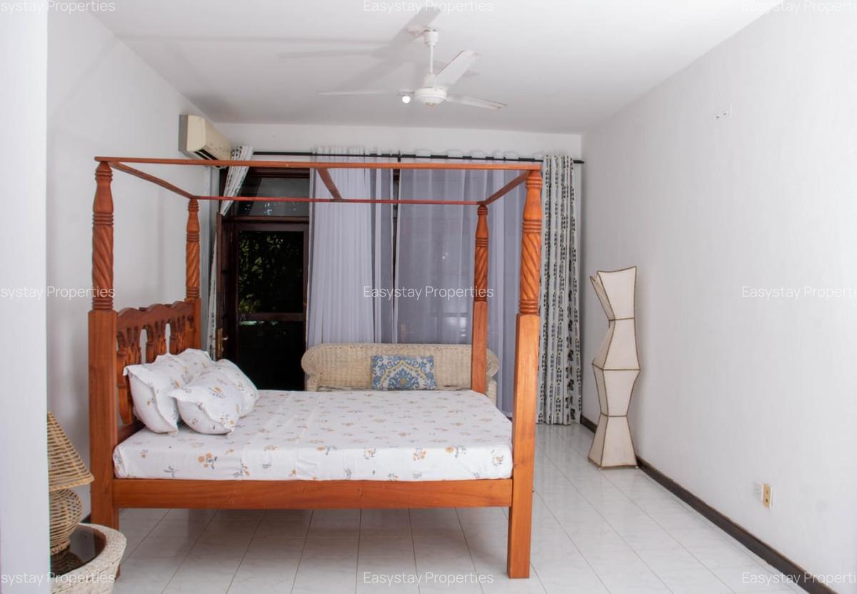 3 Bed House with En Suite in Malindi - 5