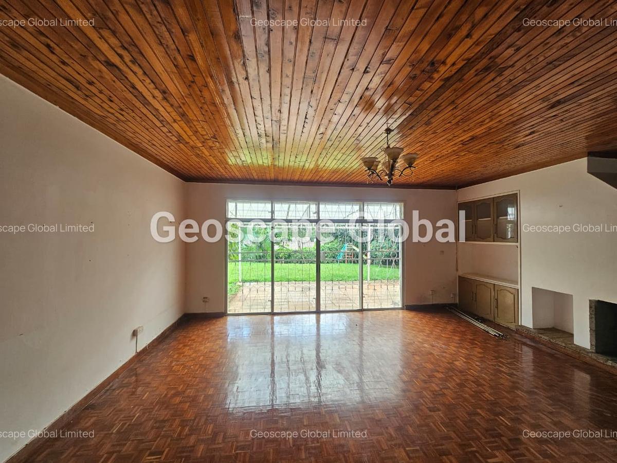 4 Bed House with En Suite in Loresho - 8