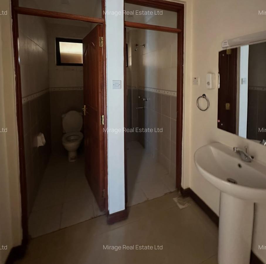 3 Bed Apartment with Swimming Pool in State House - 11