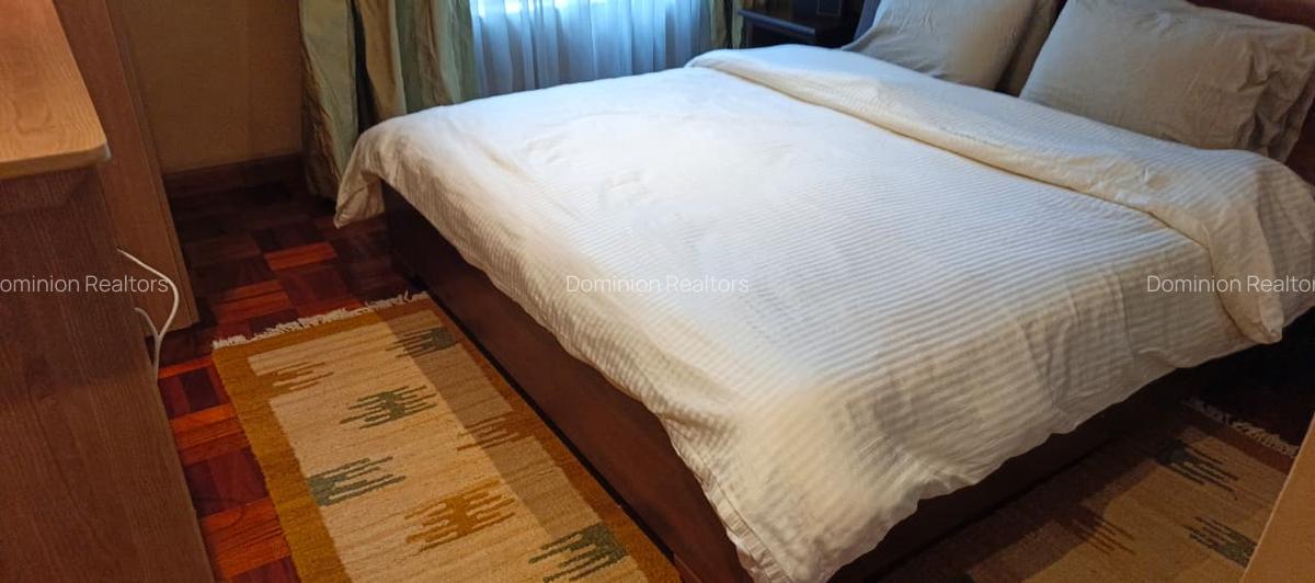 Serviced 1 Bed Apartment with En Suite at Riverside Drive - 9