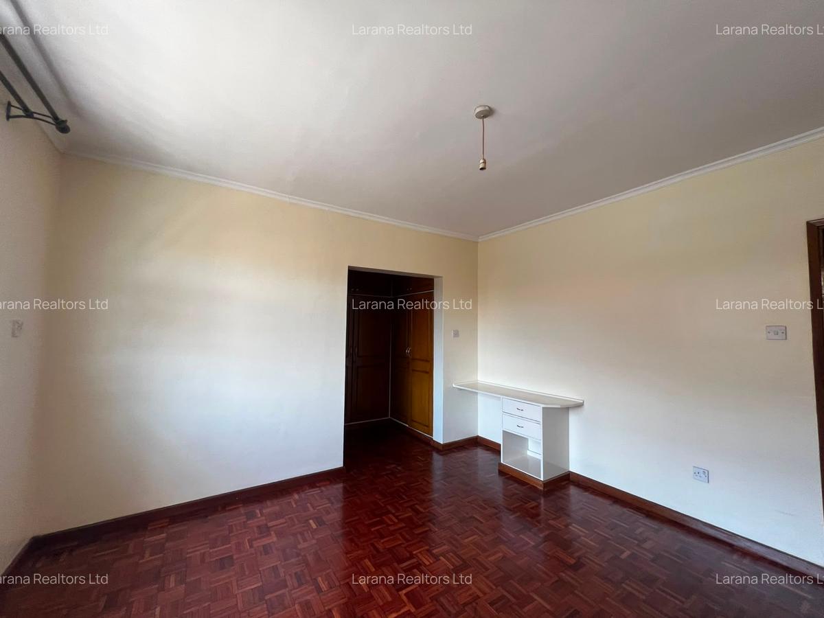 4 Bed Townhouse with En Suite at Kabarsiran - 12