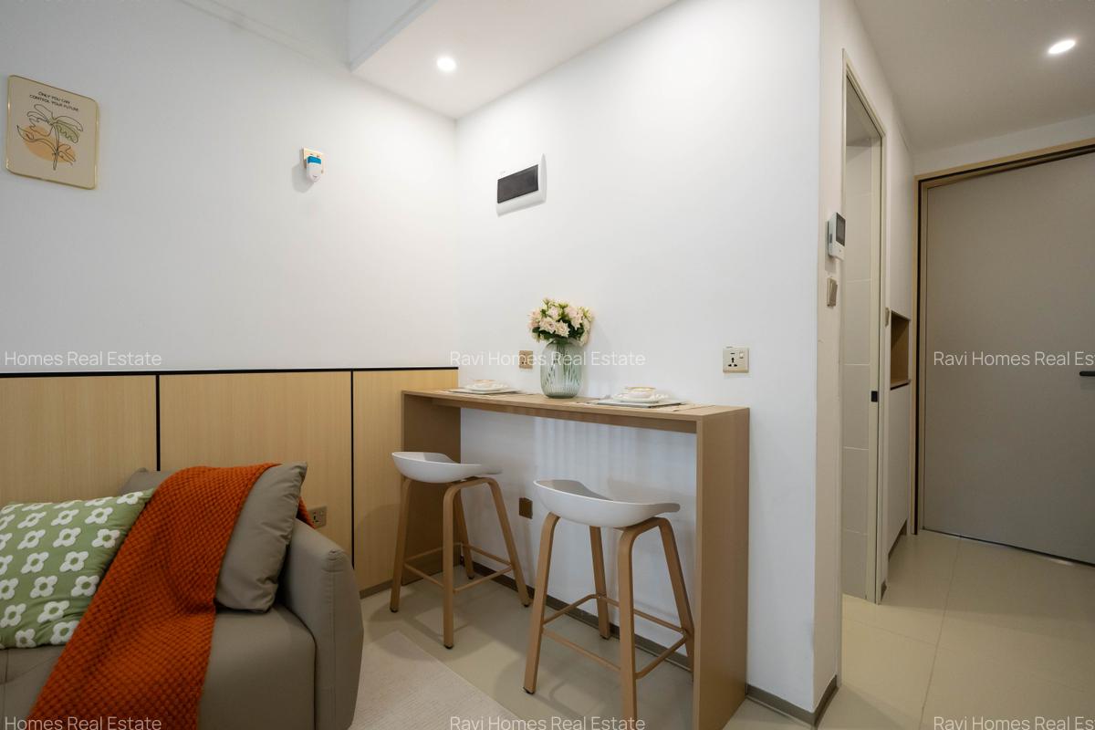 Studio Apartment with Swimming Pool at Muthithi Road - 16