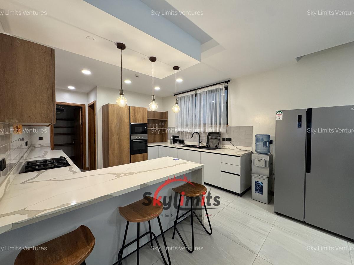4 Bed Apartment with En Suite at Peponi Rd - 12
