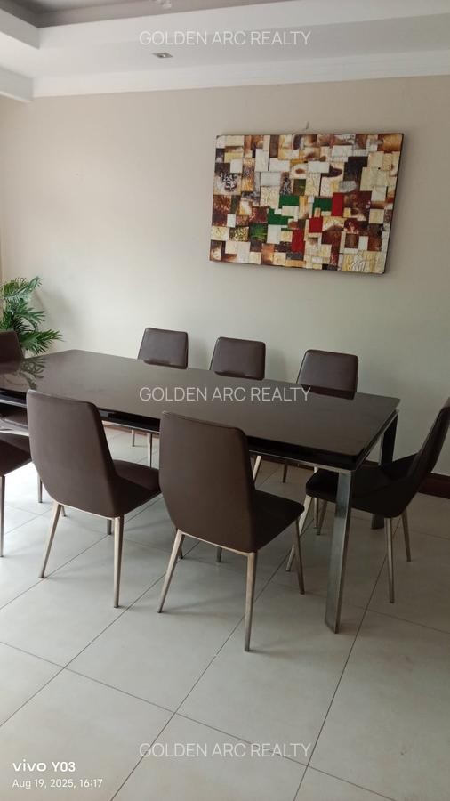 5 Bed Townhouse with En Suite in Karen - 4