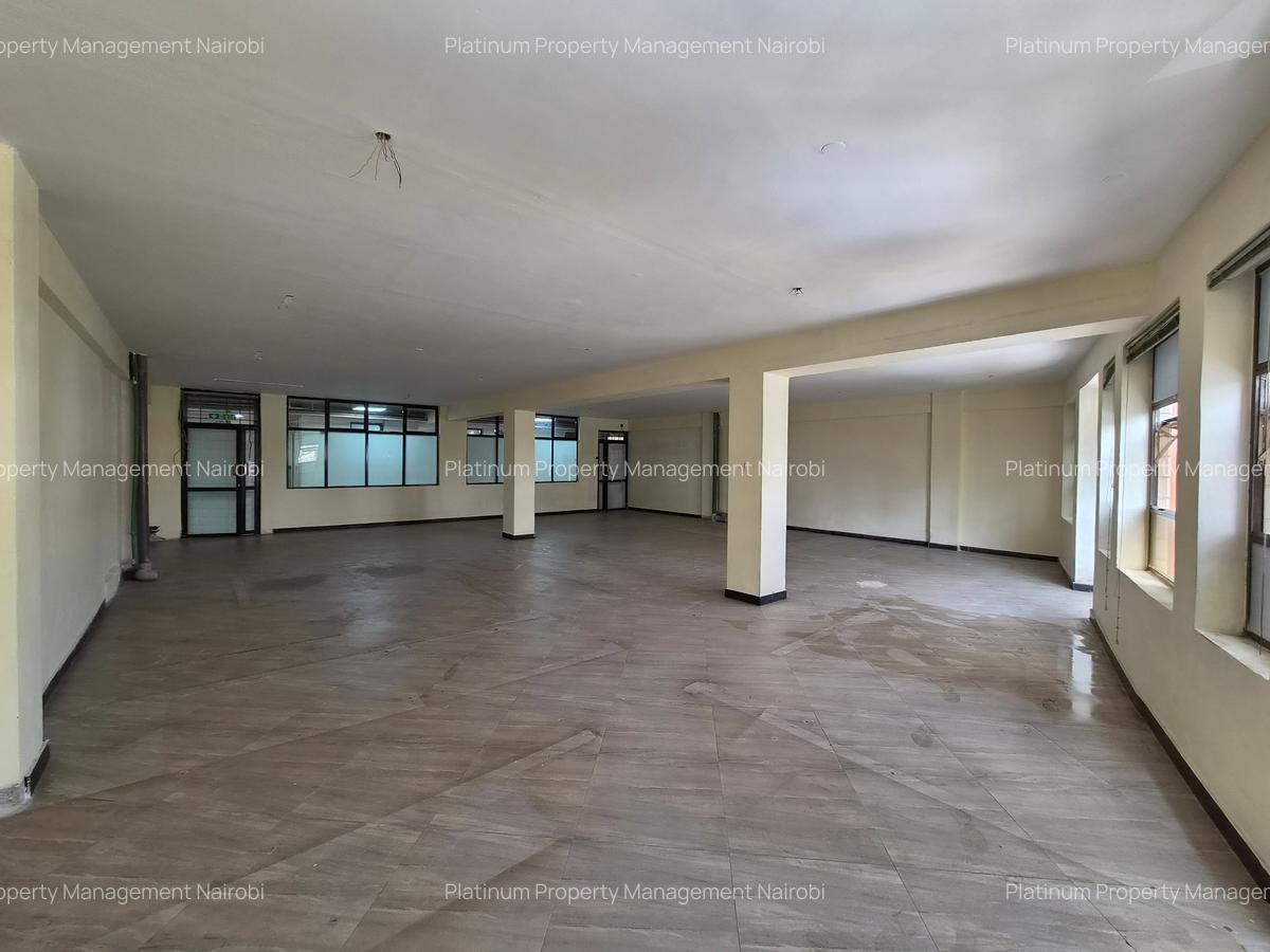 2,000 ft² Office with Backup Generator at Jalaram Rd - 5