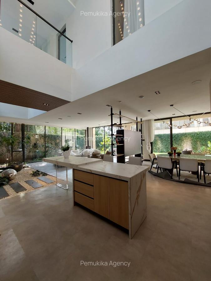 6 Bed Townhouse with En Suite in Lavington - 10