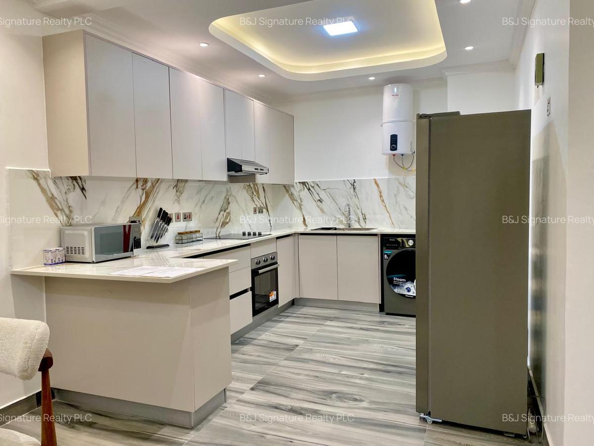 Serviced 1 Bed Apartment with En Suite in Brookside - 3