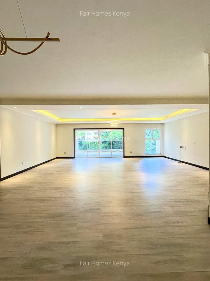 3 Bed Apartment with En Suite at Riverside Drive - 4