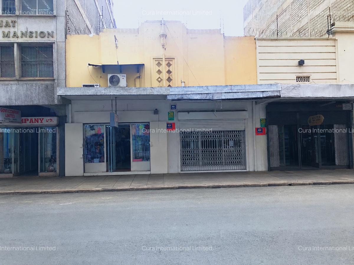 5,000 ft² Shop in Nairobi CBD - 1