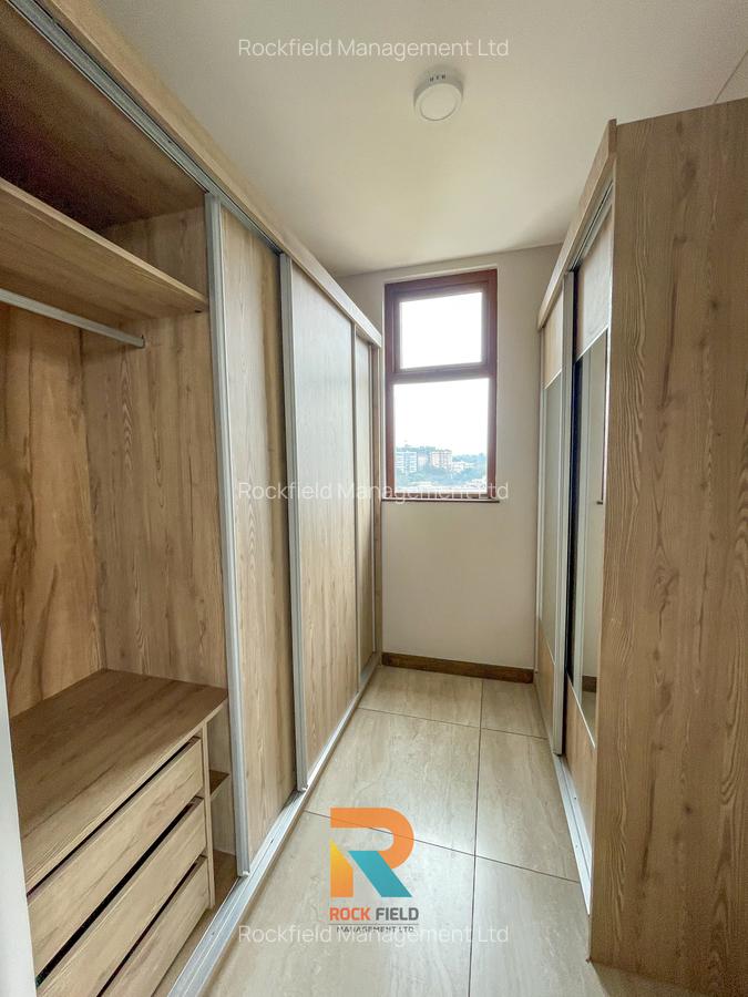 2 Bed Apartment with En Suite in General Mathenge - 14