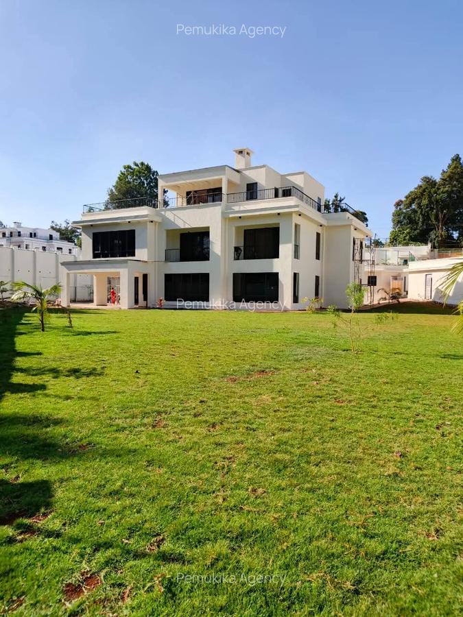 6 Bed Townhouse with En Suite in Loresho - 1