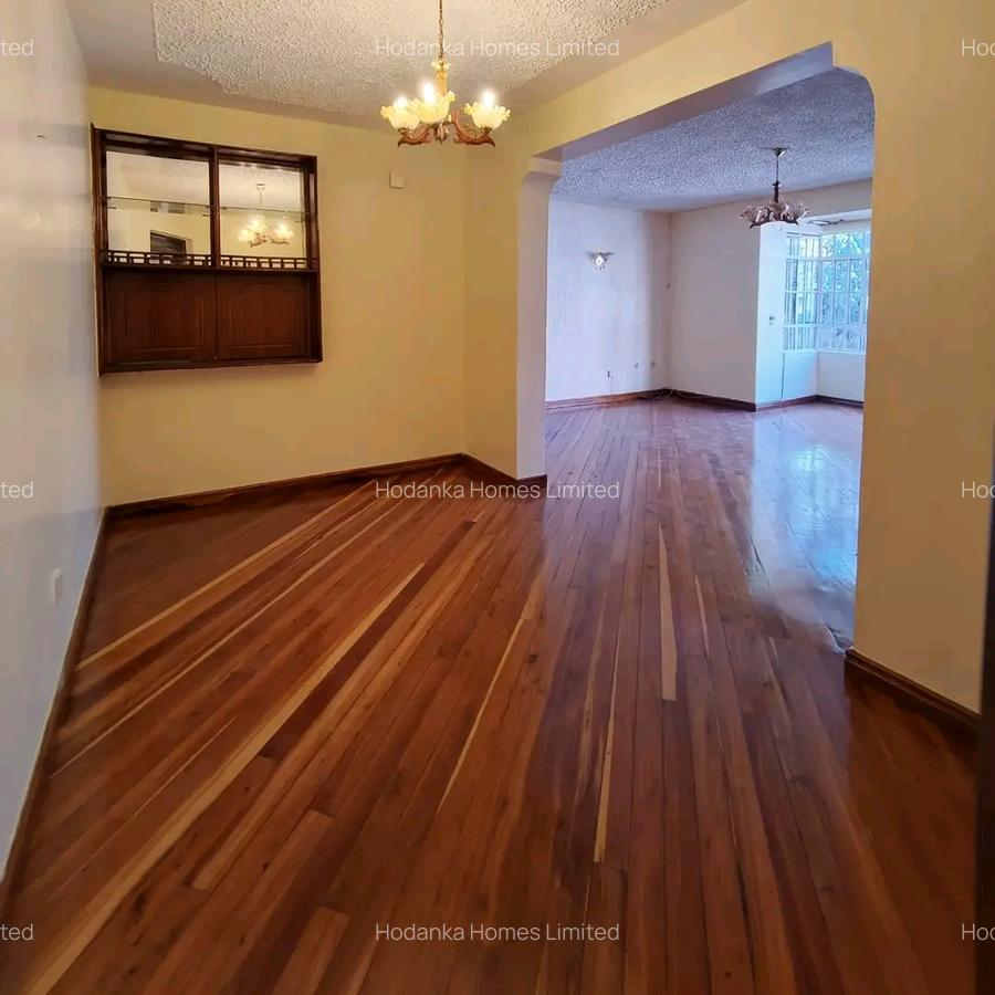 3 Bed Apartment with En Suite in Lavington - 2