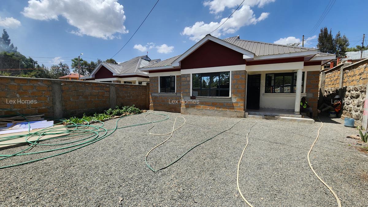 3 Bed House with En Suite at Rimpa Road - 1