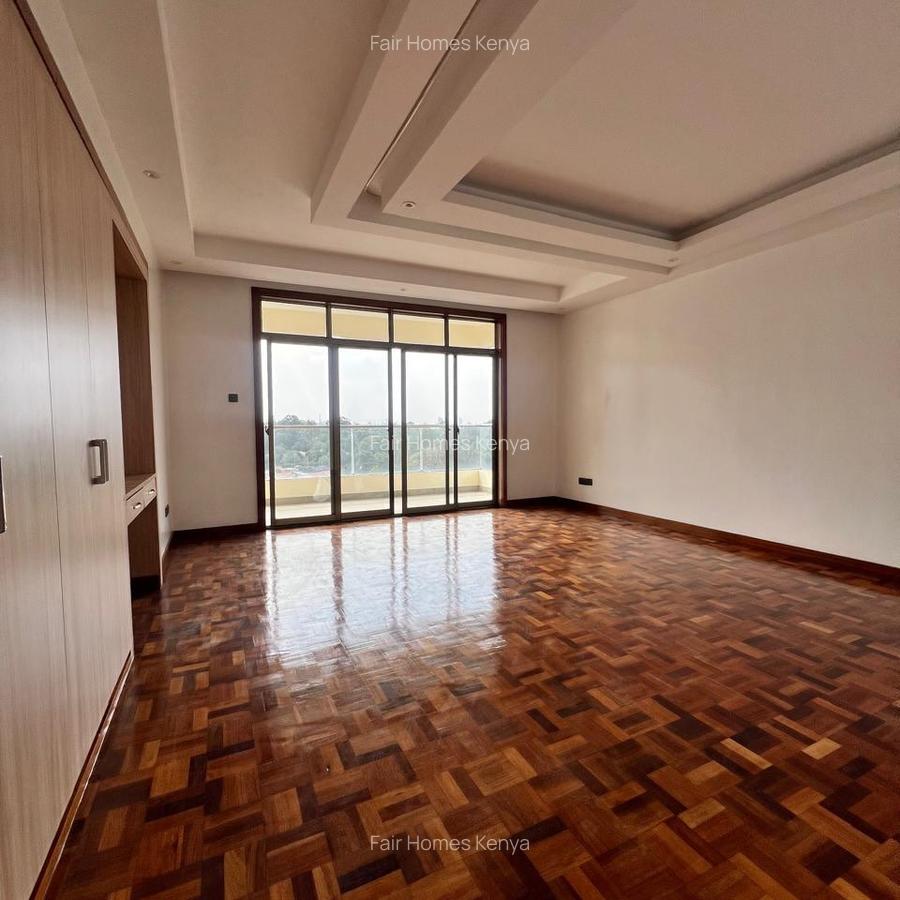 3 Bed Apartment with En Suite at Othaya Road - 1