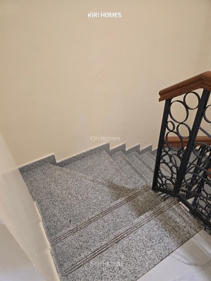 4 Bed Apartment with En Suite in Lavington - 14