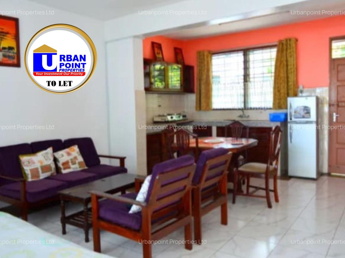 Furnished 1 Bed Apartment with En Suite in Nyali Area - 4