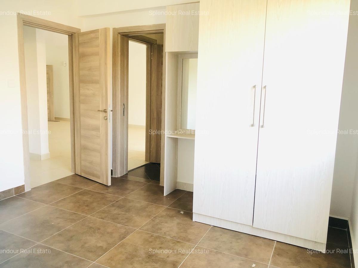 2 Bed Apartment with En Suite in Westlands Area - 15