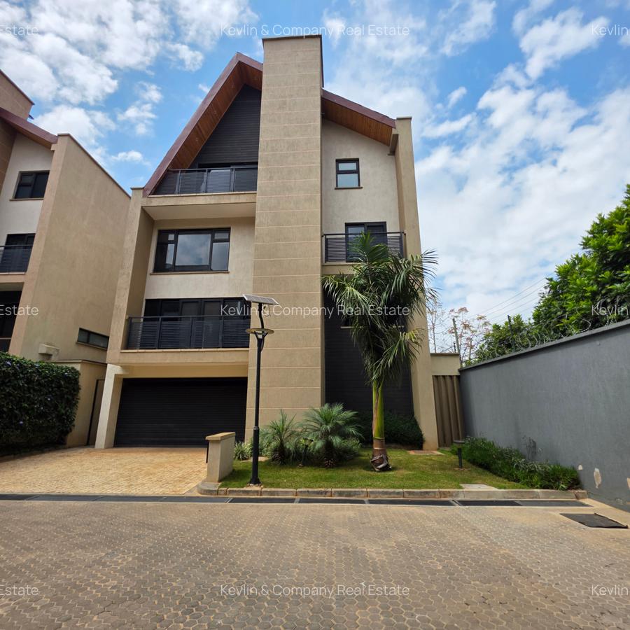 5 Bed Townhouse with En Suite in Lavington - 1
