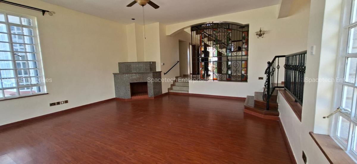 4 Bed House with En Suite in Runda - 7