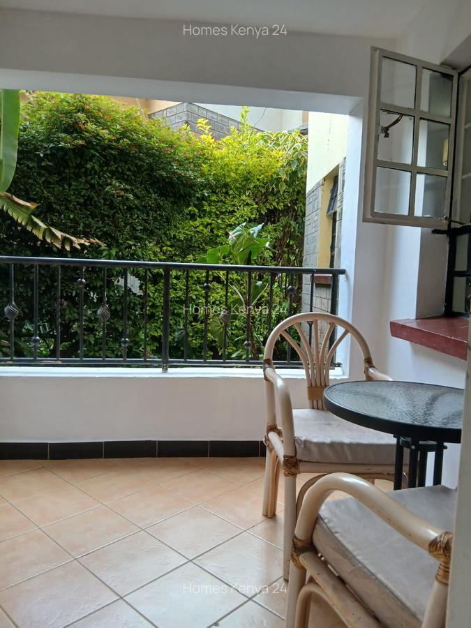 2 Bed House in Rosslyn - 7