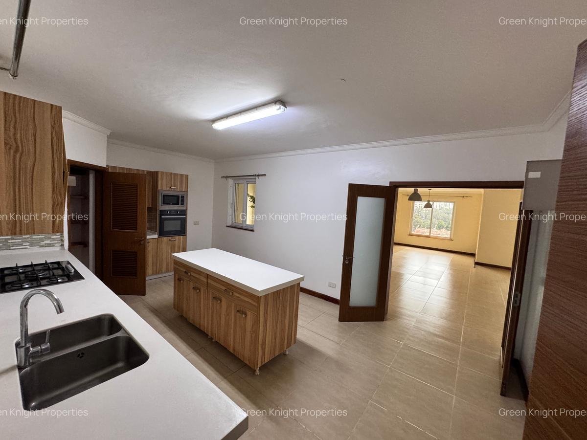 Serviced 3 Bed Apartment with En Suite in Lavington - 2