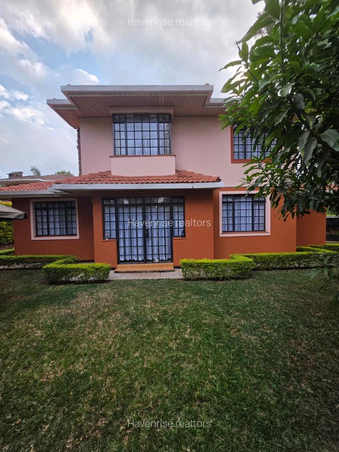 4 Bed Villa at Fourways - 1