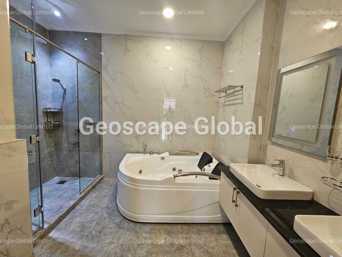 4 Bed Apartment with En Suite in Spring Valley - 6