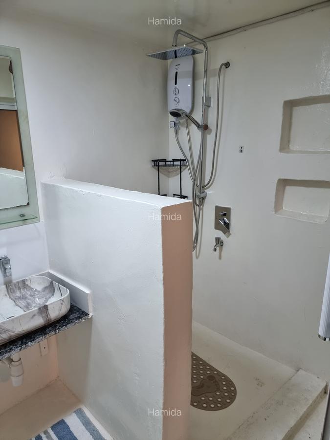Furnished 1 Bed Apartment with En Suite at Peponi Way - Karima - 8