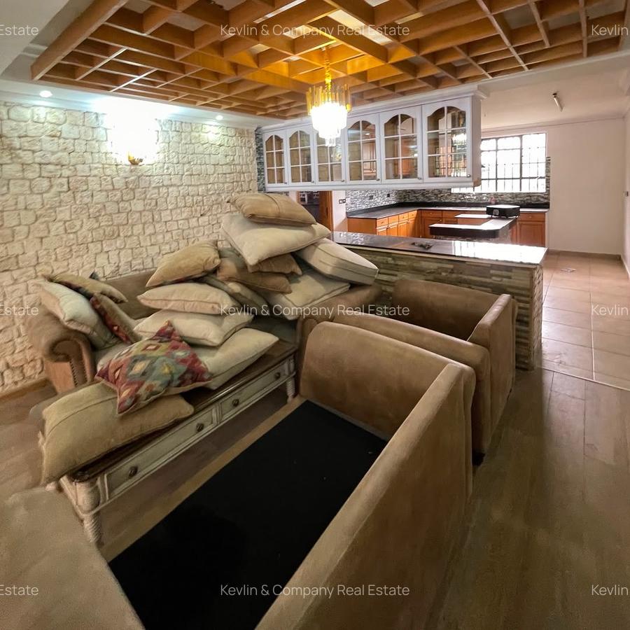 3 Bed Apartment with En Suite in Lavington - 15