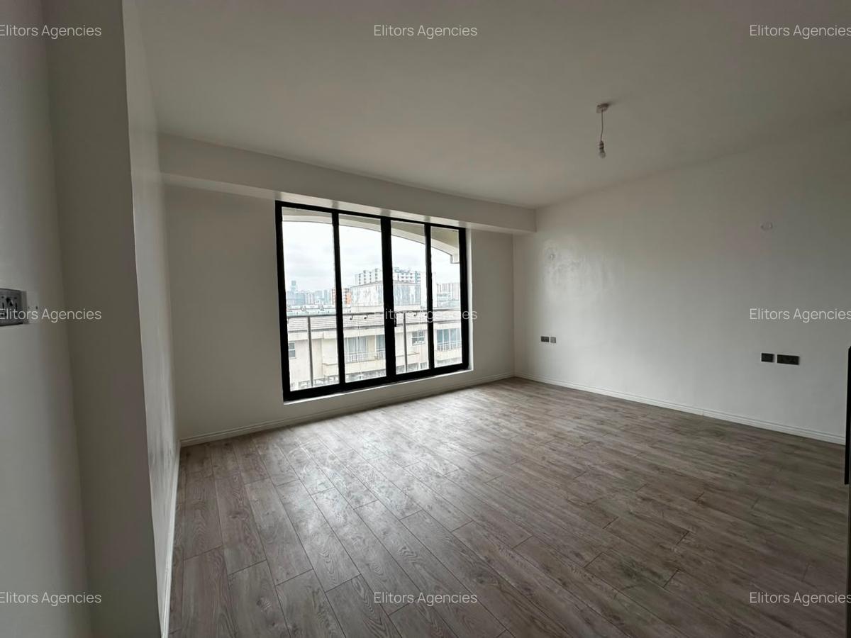 3 Bed Apartment with En Suite at 6Th Parklands Avenue - 8