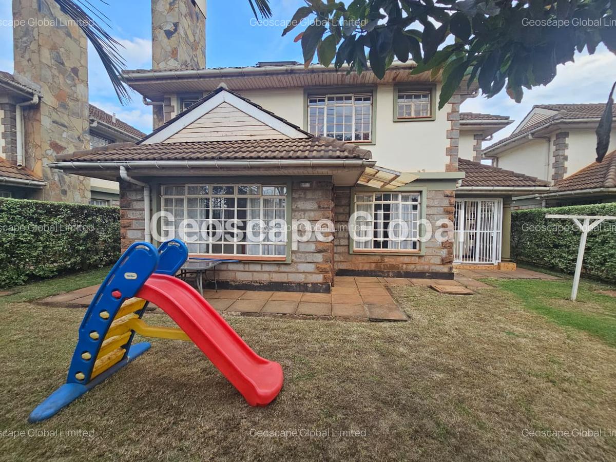 4 Bed House with En Suite in Runda - 6