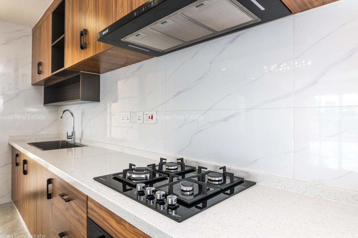 2 Bed Apartment with En Suite at Kasuku Road - 4