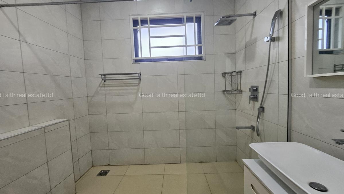 4 Bed Villa with En Suite in Kiambu Road - 13