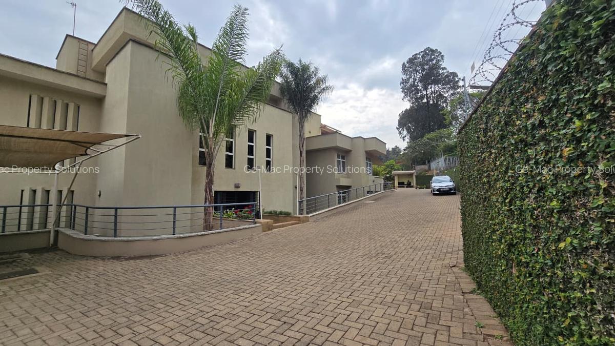 3 Bed Townhouse with En Suite in Lower Kabete - 4