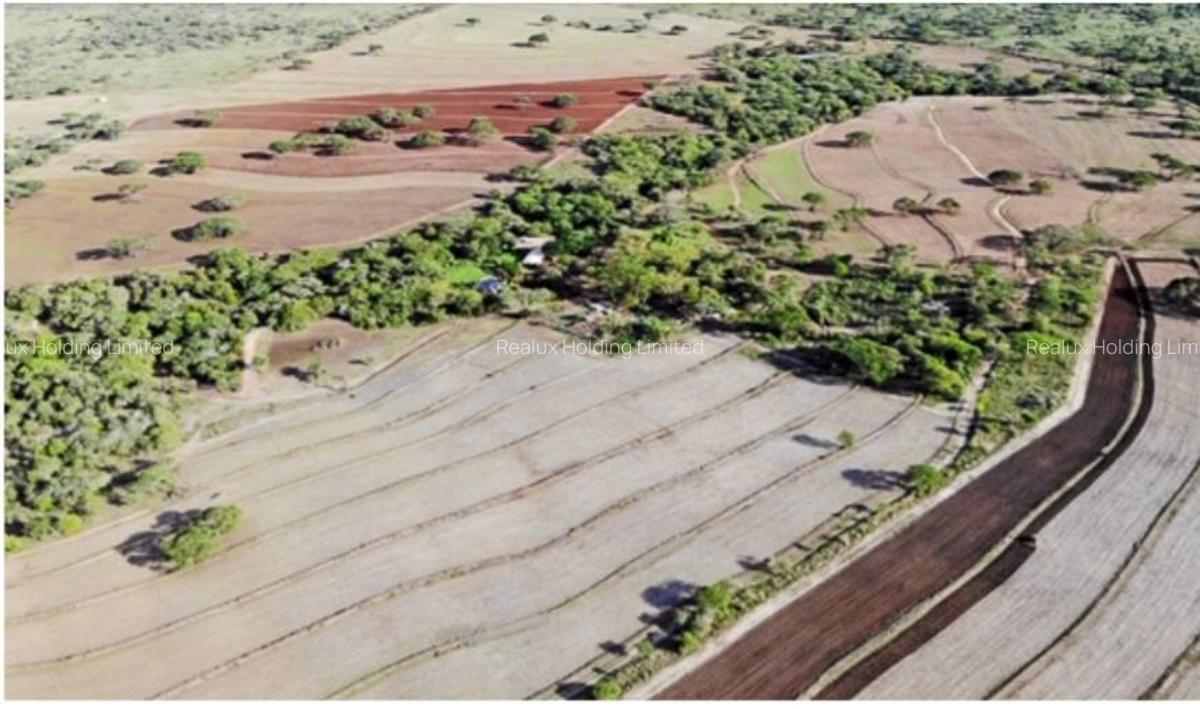 540 ac Commercial Land in Bisil - 6