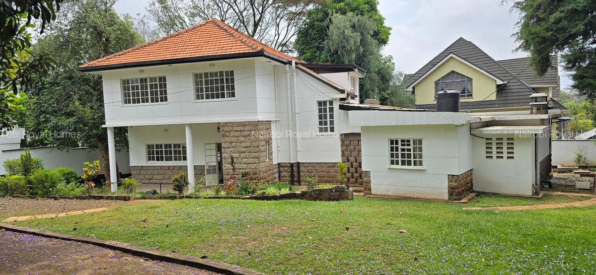 3 Bed Townhouse with En Suite at Lavington Green - 2