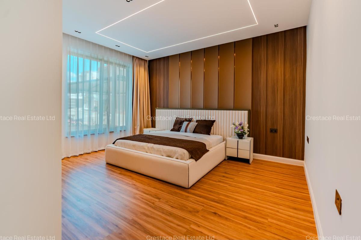 5 Bed Villa with En Suite in Runda - 15