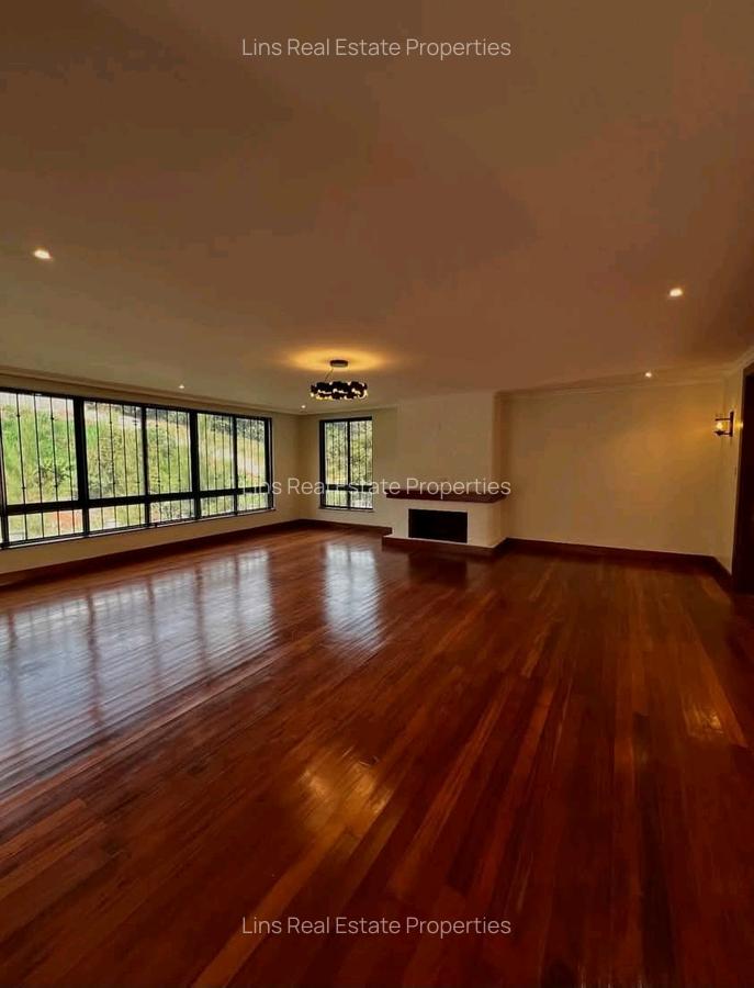 5 Bed Townhouse with En Suite in Loresho - 18