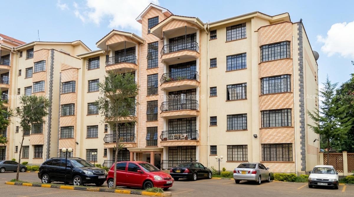3 Bed Apartment with En Suite at Sports Road - 4