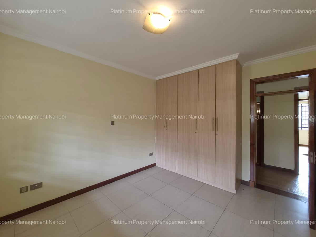 4 Bed Apartment with En Suite at Second Parklands - 14