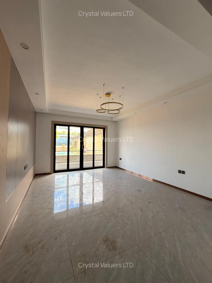 2 Bed Apartment with En Suite in Riverside - 8