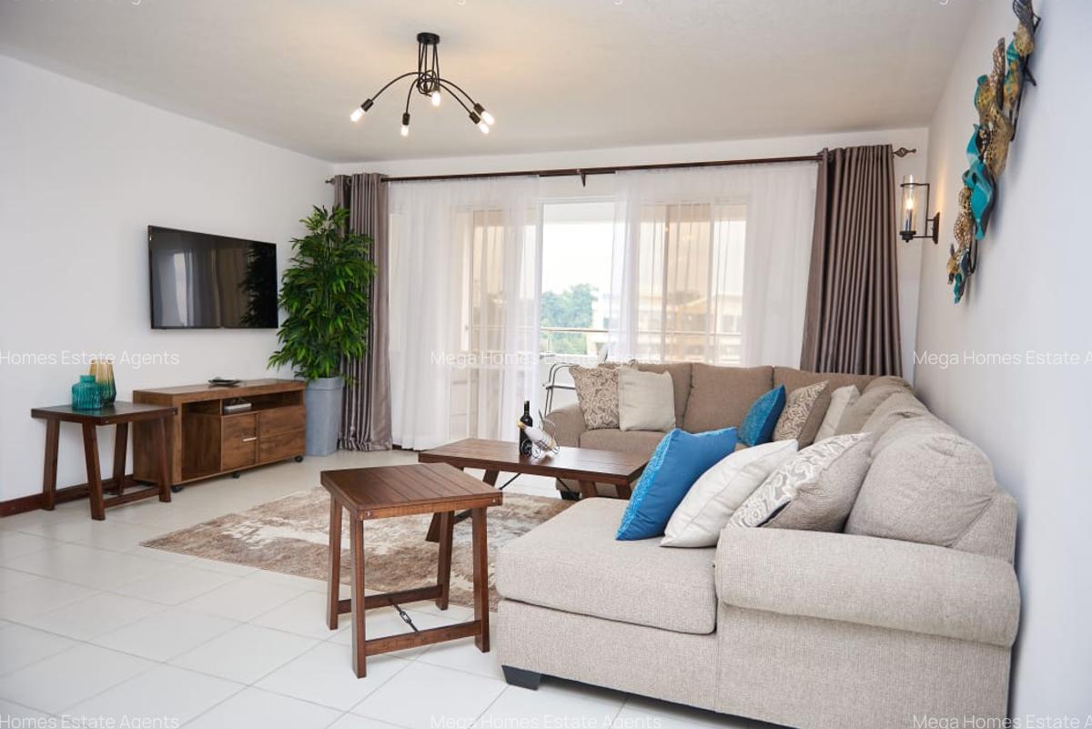 Serviced 2 Bed Apartment with En Suite in Westlands Area - 10