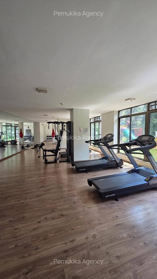 Serviced 3 Bed Apartment with En Suite in Parklands - 5