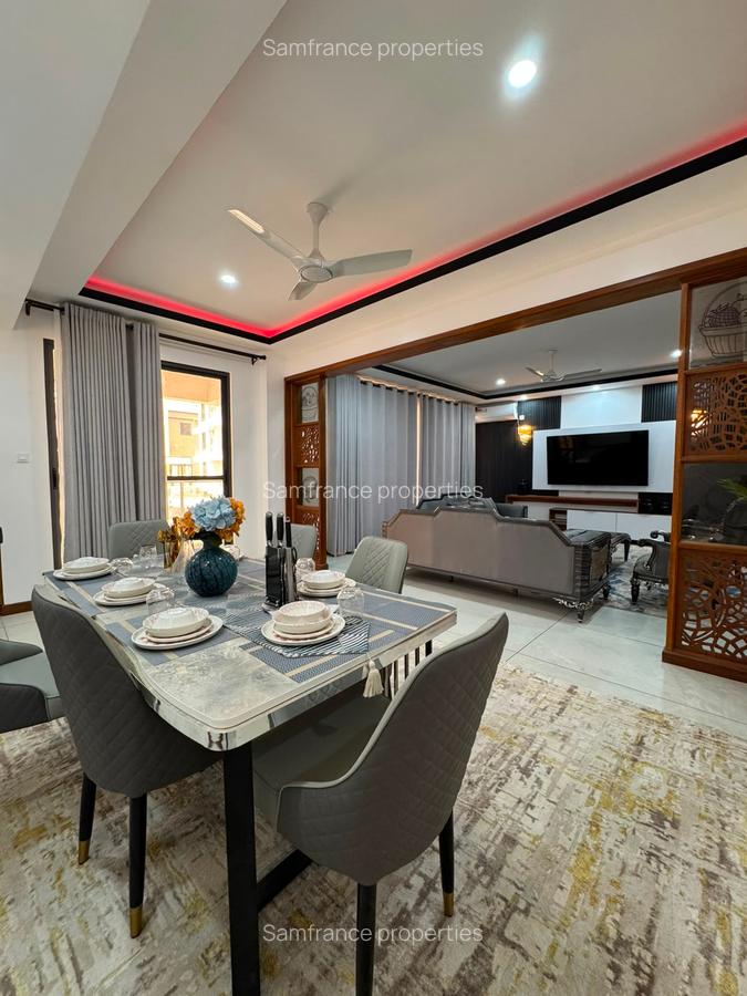 Serviced 3 Bed Apartment with En Suite at Moyne Drive - 3