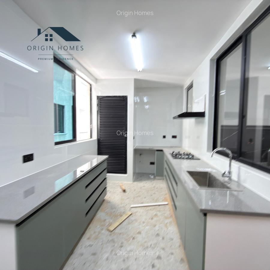 2 Bed Apartment with En Suite at Peponi Road - 9