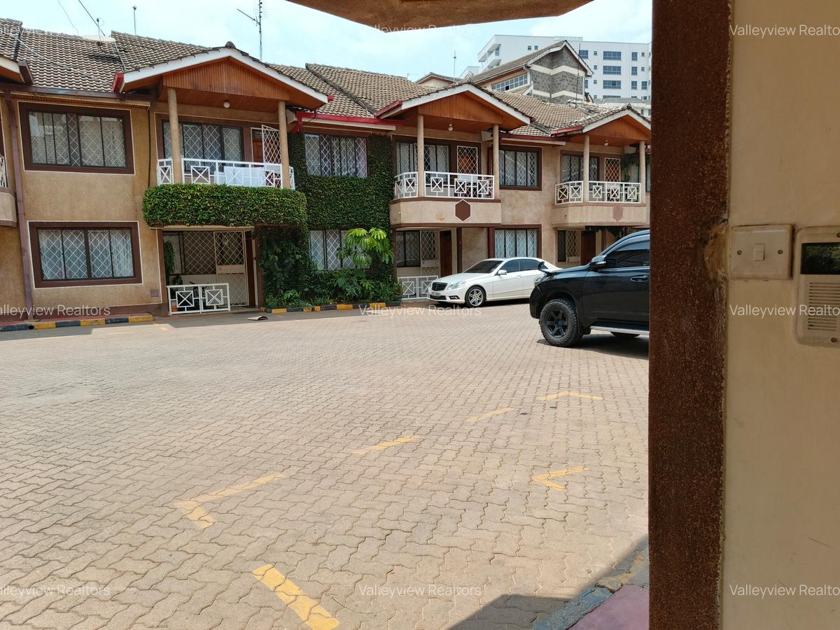 4 Bed Townhouse with En Suite at Kileleshwa - 1