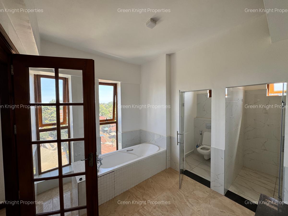 Serviced 3 Bed Apartment with En Suite in Lavington - 11