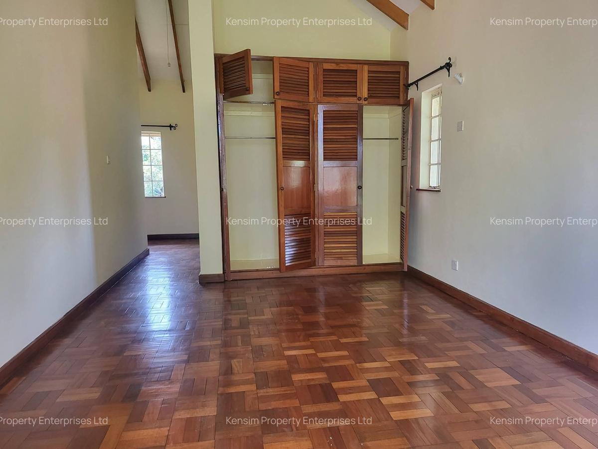 5 Bed Townhouse with En Suite in Rosslyn - 10